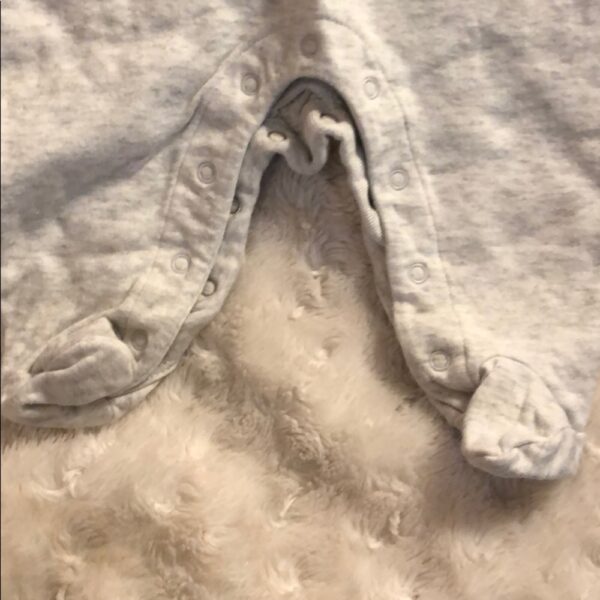 Baby Gap footed jersey onesie, like new, 0-3mos