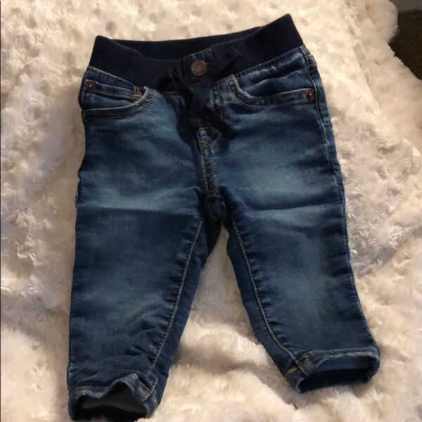 Like new, Baby Gap slim fit pull on jeans, 3-6mos