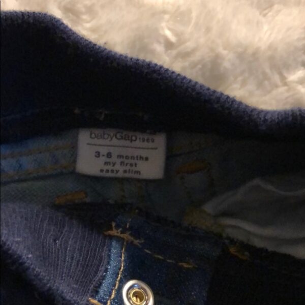 Like new, Baby Gap slim fit pull on jeans, 3-6mos