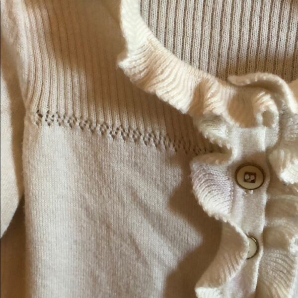 Juicy Couture girl’s short sleeved cream sweater