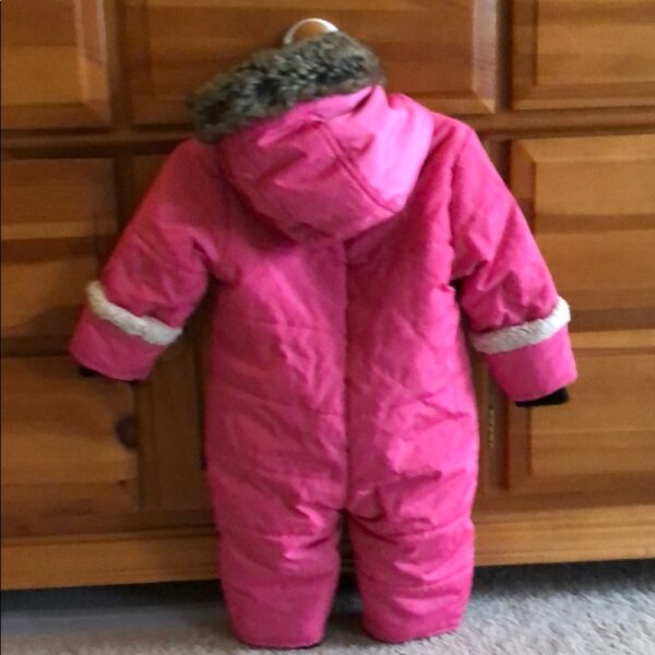 Like new, Kushie’s Blue Banana snowsuit, size 12mo
