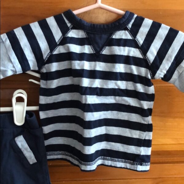 Like new, Bloomie baby 2 pc boys set, 3 mos