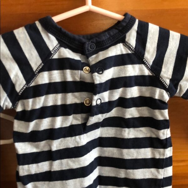 Like new, Bloomie baby 2 pc boys set, 3 mos
