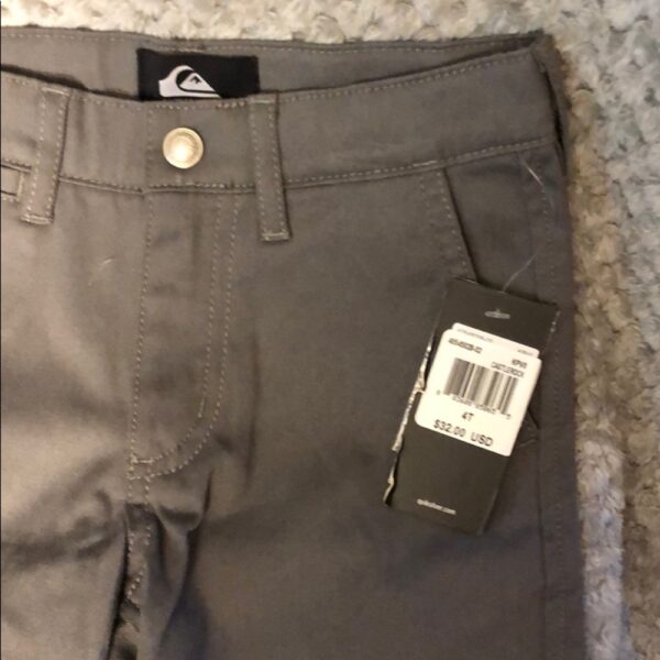 NWT, Pr of grey boys Quiksilver shorts, size 4t