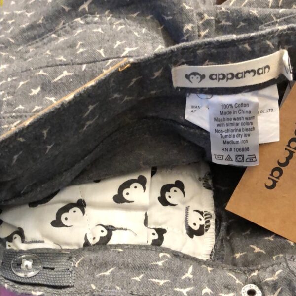 NWT, Appaman boys chino shorts, size 5