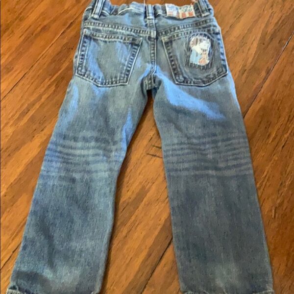 Pr of boys Gap jeans by Junk Food, size 3t