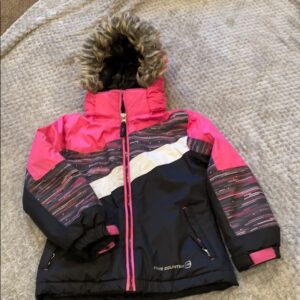 Girls Free Country quilted winter coat, size 4