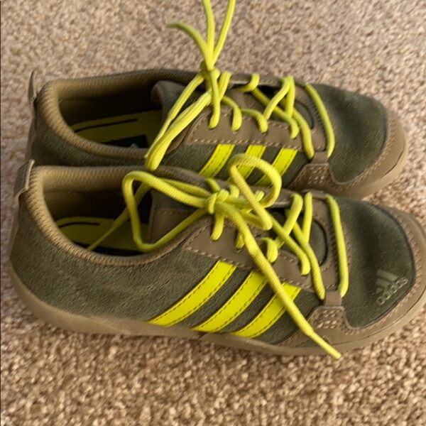 Like new, Pr of Adidas Daroga, size 10 1/2 boys
