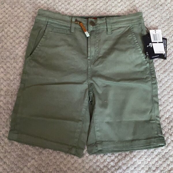 7 for all man kind, shorts, NWT , sz 10