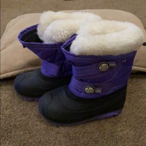 COPY - Pr of Toddler girls snow boots, Kamik, size 8