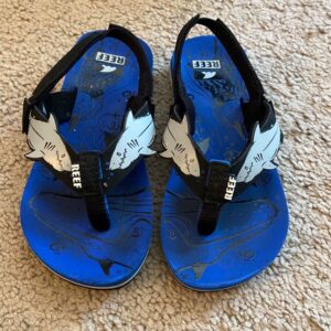 Like new, toddler boy’s Reef flip-flops, sz 7/8