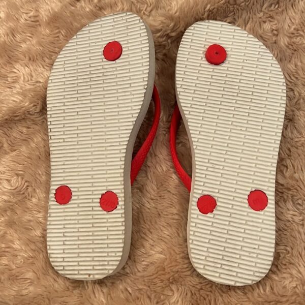 Like New Pr of Girl’s Havaiana Minnie Mouse Flip Flops, sz 11/12