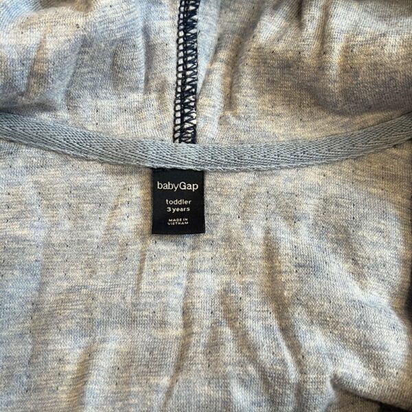 Boy’s lined zip up sweater by Gap, size 3