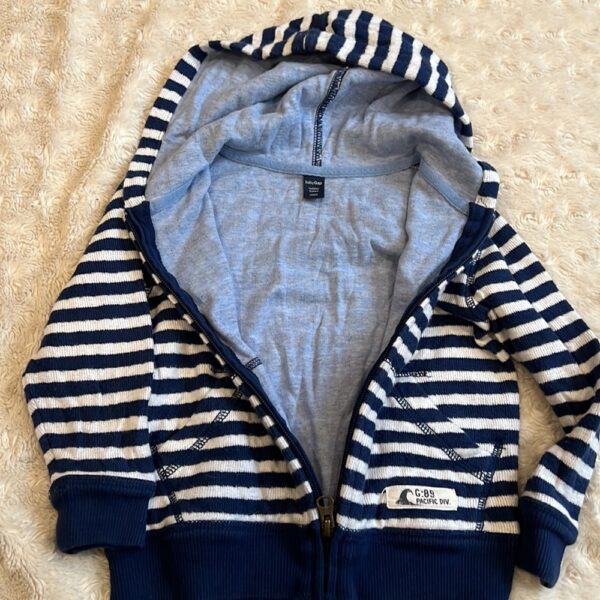 Boy’s lined zip up sweater by Gap, size 3