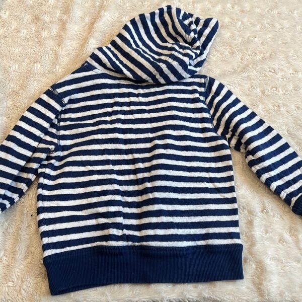 Boy’s lined zip up sweater by Gap, size 3