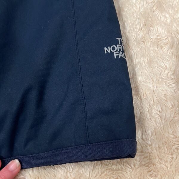Pr of North Face navy blue snow pants, size XXS(5)