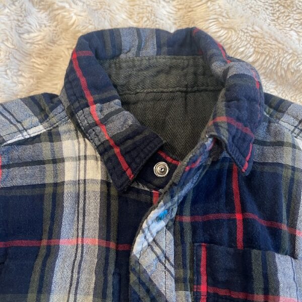 100% cotton, flannel button up shirt by Bit’z Kids, size 5/6