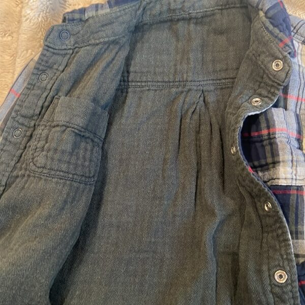 100% cotton, flannel button up shirt by Bit’z Kids, size 5/6