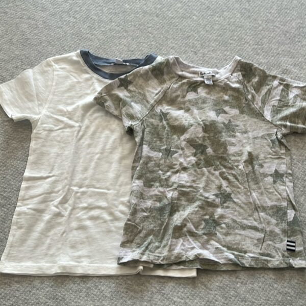 Pr of boy’s super lightweight tshirts by Splendid, sz 6
