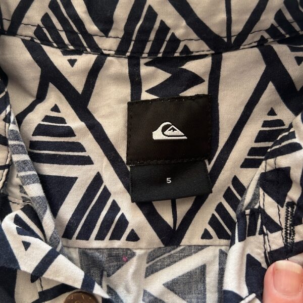 Boy’s short sleeved, button up Aloha shirt by Quiksilver, size 5