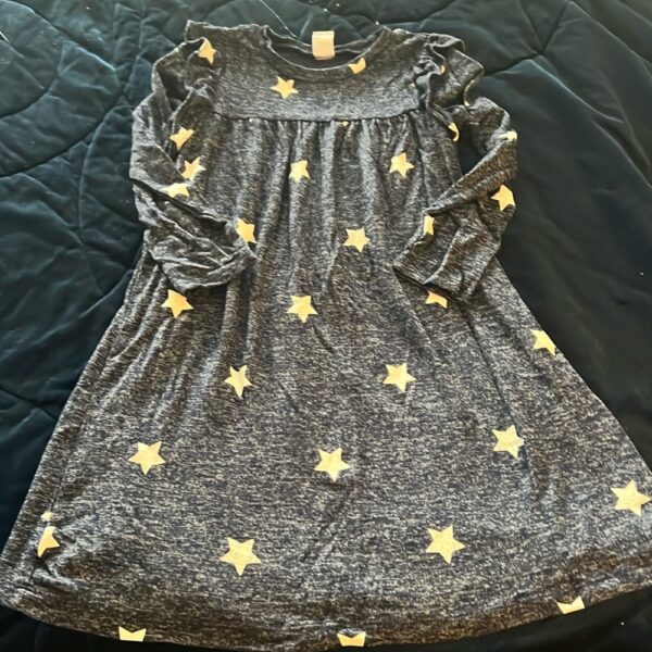 Super soft, lightweight sweater dress by GAP, size 5