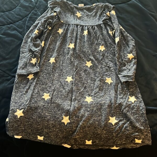 Super soft, lightweight sweater dress by GAP, size 5