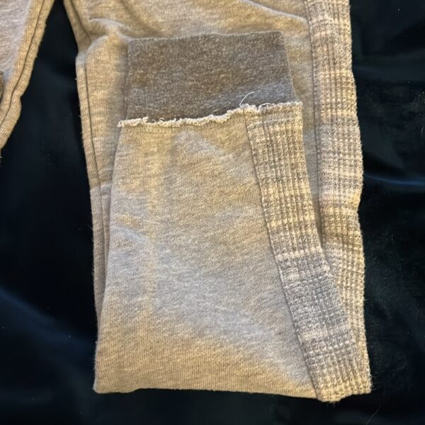 NWOT, pair of light grey boy’s medium weight sweatpants, Miki Miette, size 6