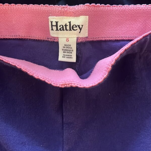 Hatley, like new, pair of girl’s dark purple leggings, size 5