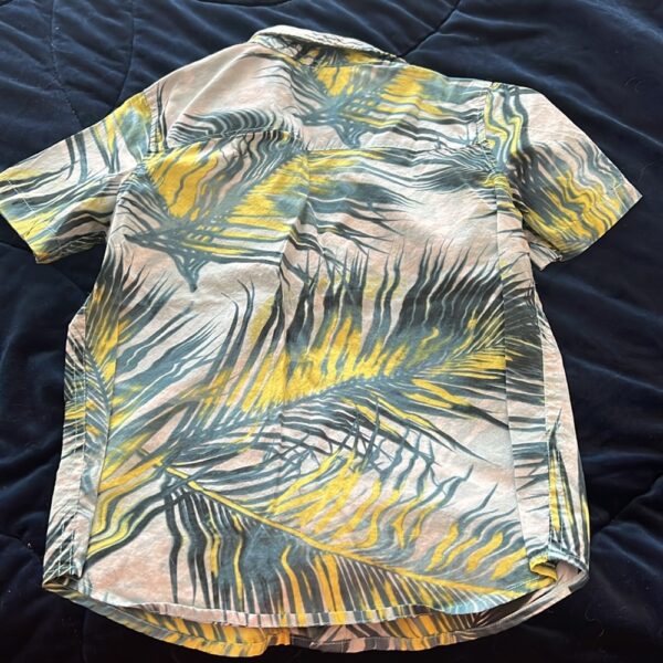 Billabong, boy’s lightweight Aloha shirt, size 5