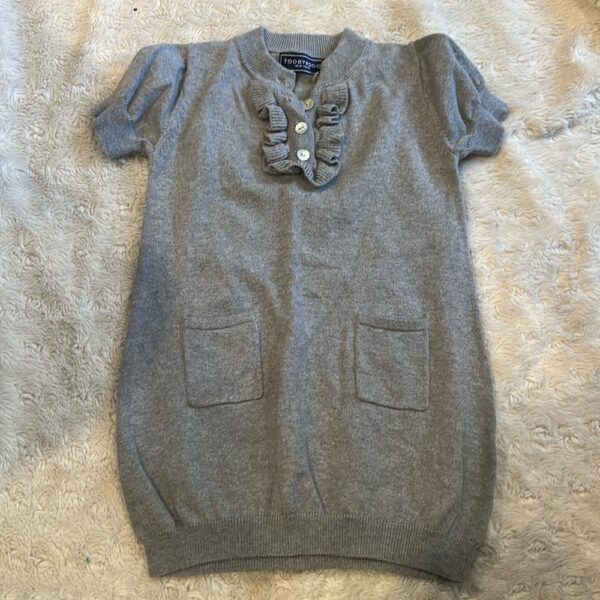 Tooby Doo, like new, grey lightweight, short-sleeved sweater dress, sz 2t