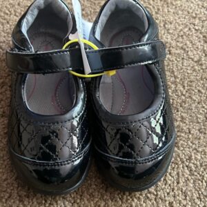 Stride Rite, like new, pr of girl’s black patent leather dress shoes, sz 7