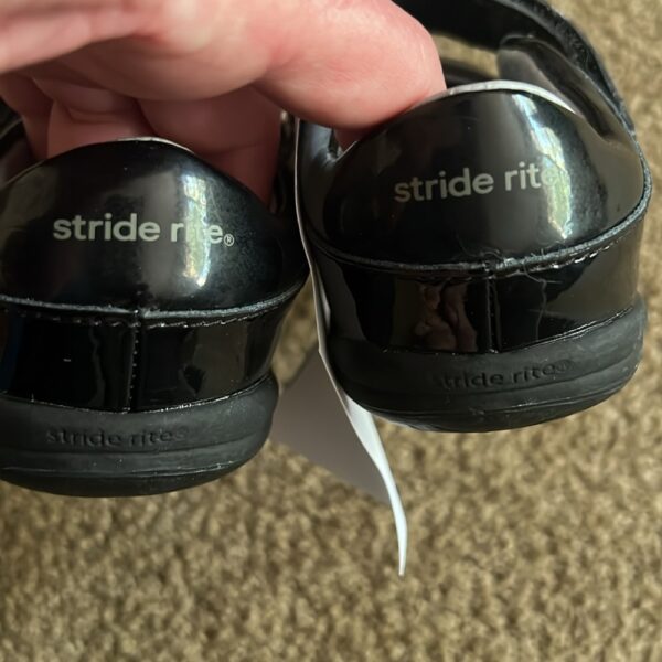 Stride Rite, like new, pr of girl’s black patent leather dress shoes, sz 7