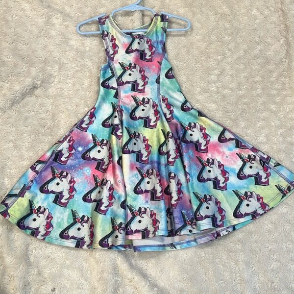 Terez, girl’s Unicorn pattern skater dress, size large (6)