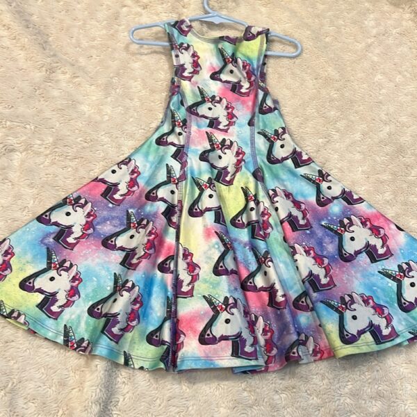 Terez, girl’s Unicorn pattern skater dress, size large (6)