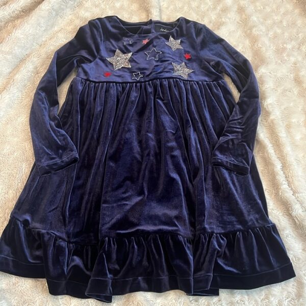 Joules, adorable dark blue velvet long sleeved dress with sequins, size 6