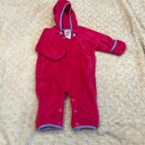 NWOT, North Face, infant lightweight fleece one pc, size 0-3 months