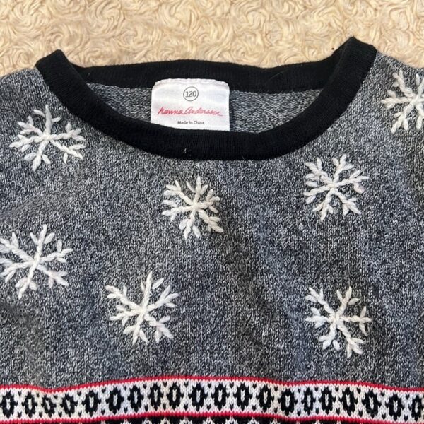 Hanna Andersson, grey snowflake sweater dress, sz 6