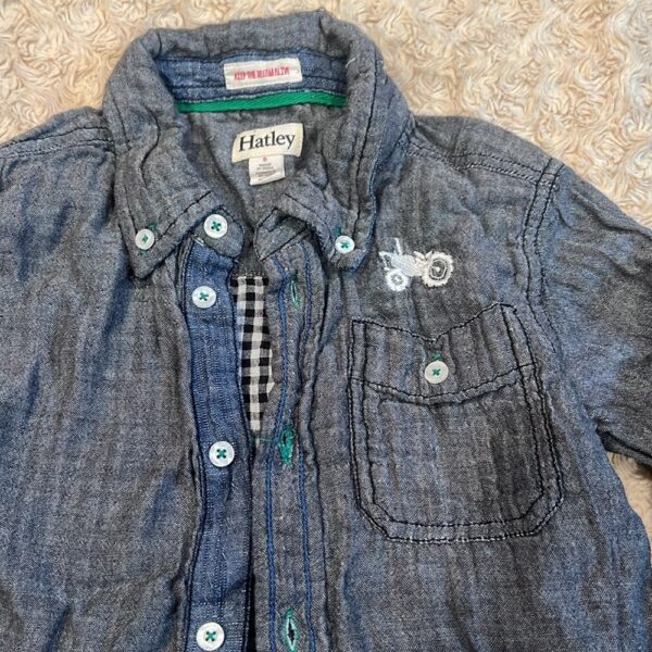 Hatley, boy’s button up shirt, “Antique Tractor Club”, size 5