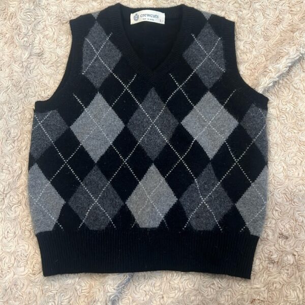 Crewcuts, black cashmere sweater vest, size s (6-7)
