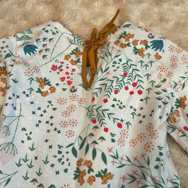 NWOT, Hanna Andersson, jersey material long sleeved dress with pockets, size 4
