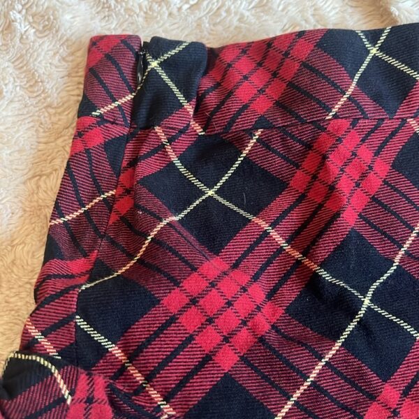 Ralph Lauren, red plaid ruffle skirt with side zipper, size 4