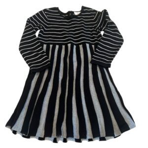 Hanna Andersson, adorable long sleeve sweater dress, size 110 (5-6)