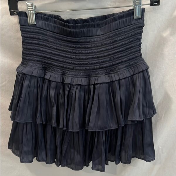 Summerland, elegant dark gray tiered skirt, size M