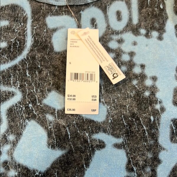 NWT, BDG, blue and gray graphic tee, size small
