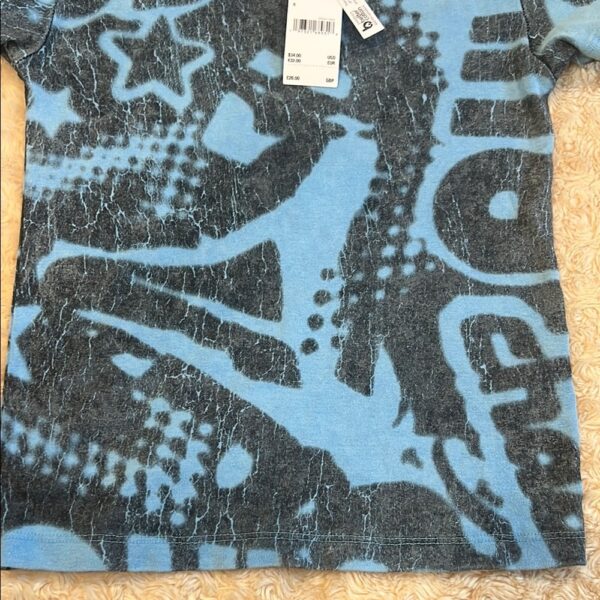 NWT, BDG, blue and gray graphic tee, size small