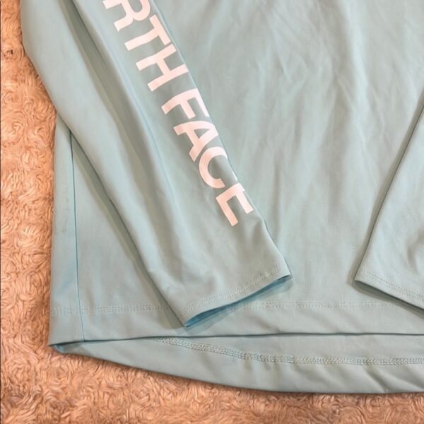 The North Face Light Blue Hooded Athletic Shirt, SPF 50, Size Medium