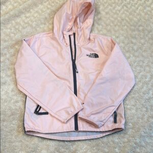 The North Face Light Pink/Peach Girls Windbreaker, Size 6/7