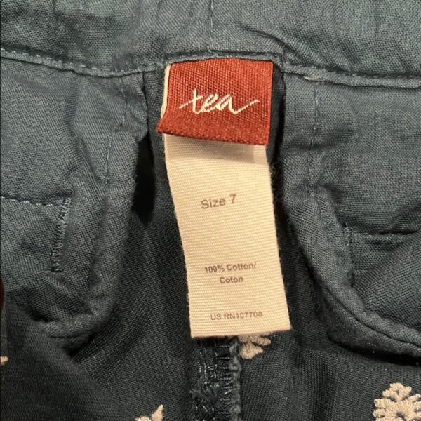 Like New, Pr of Tea Collection Boys Shorts with Detail, Size 7