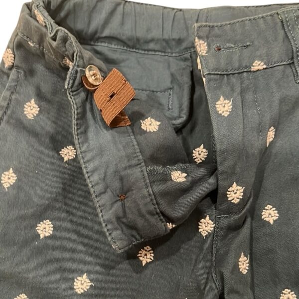 Like New, Pr of Tea Collection Boys Shorts with Detail, Size 7