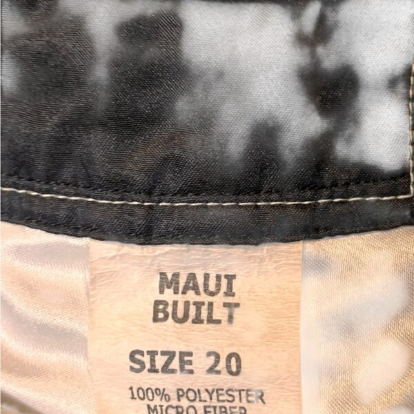 Maui Built Boys Camo Swim Trunks, Size 20 (6)